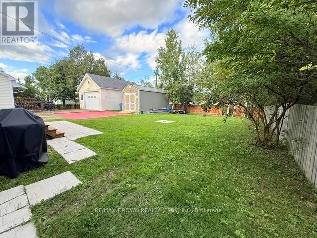 13 Oak Street, Kapuskasing, Ontario  P5N 2A1 - Photo 12 - T13696332