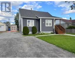 13 OAK STREET, Kapuskasing, Ontario
