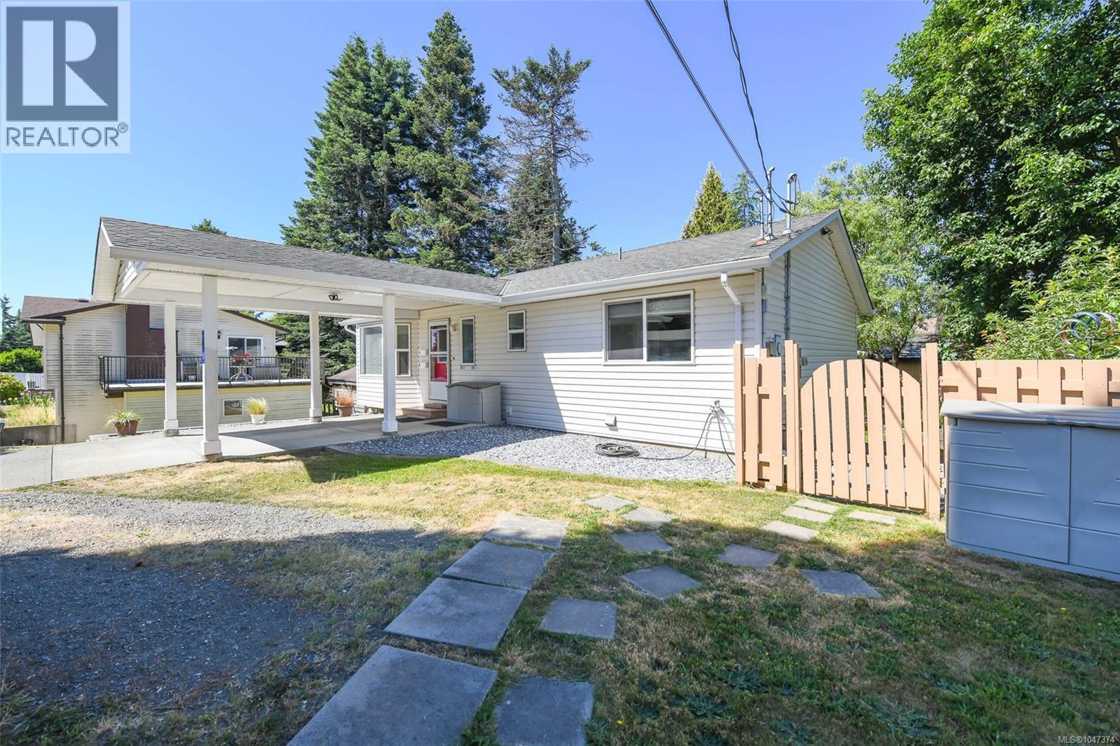 635 Pritchard Rd, Comox, British Columbia  V9M 3J1 - Photo 37 - 1047374