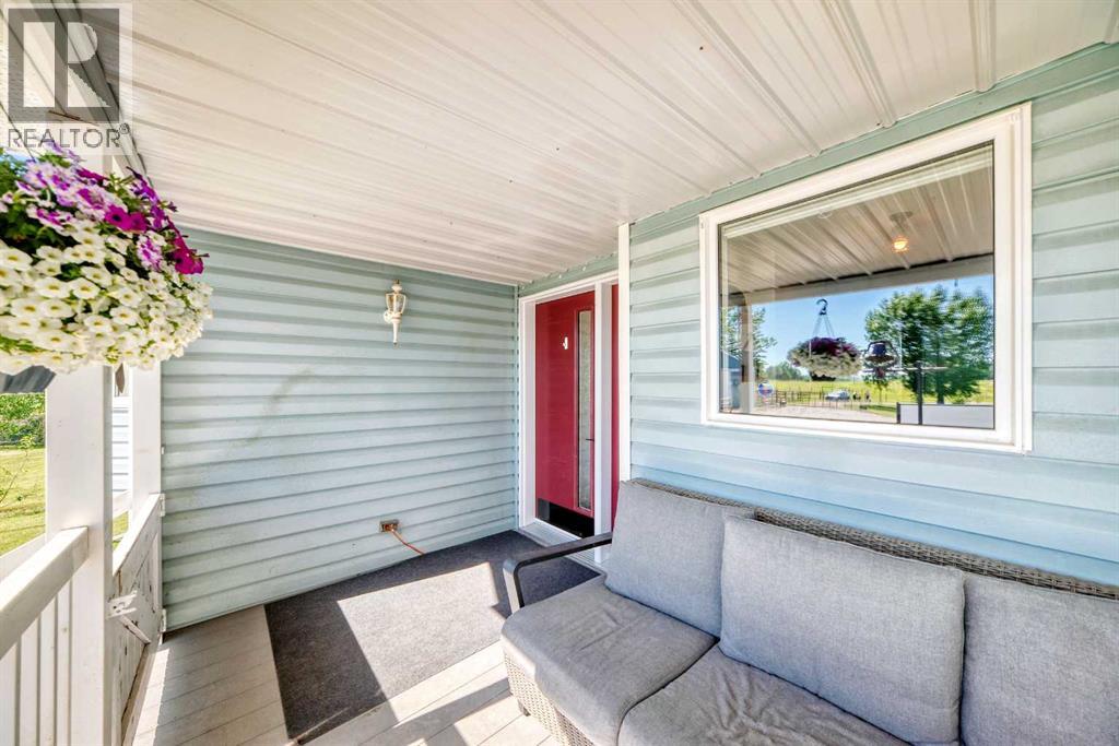 112173 2253 Drive E, Rural Foothills County, Alberta  T1S 4V5 - Photo 2 - A2329352