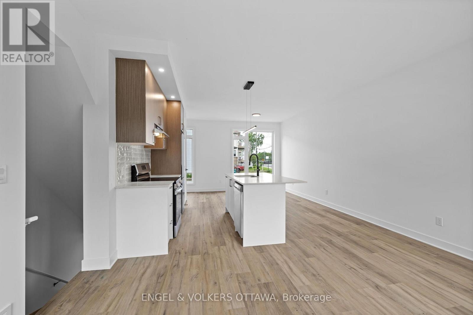 D - 1258 Marenger Street, Ottawa, Ontario  K1C 1S2 - Photo 10 - X13696160