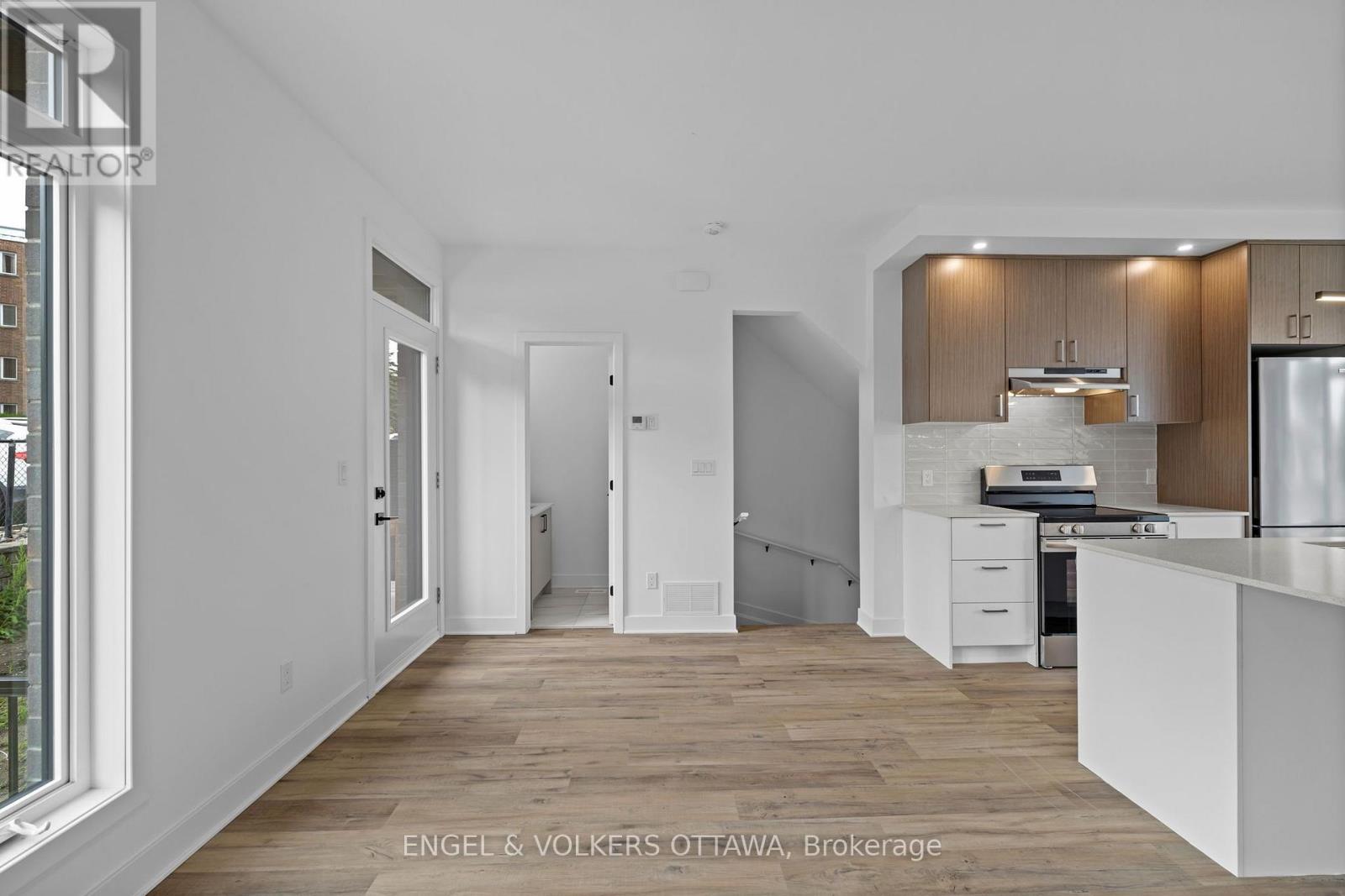 D - 1258 Marenger Street, Ottawa, Ontario  K1C 1S2 - Photo 12 - X13696160