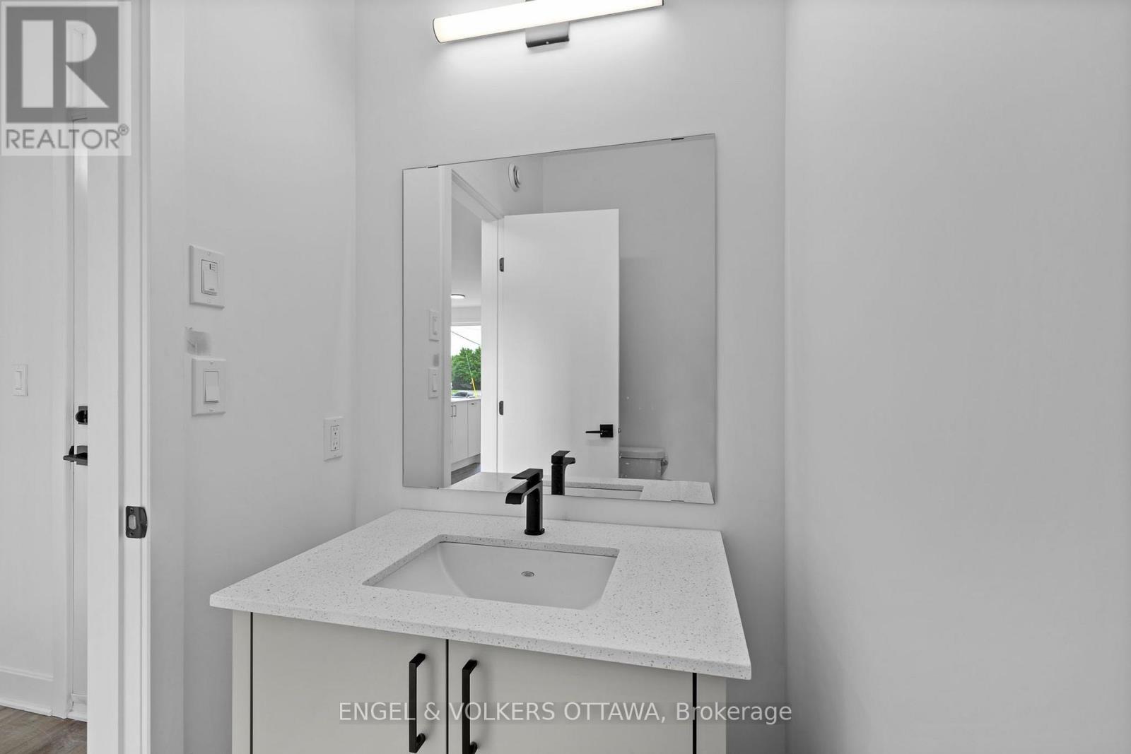 D - 1258 Marenger Street, Ottawa, Ontario  K1C 1S2 - Photo 15 - X13696160