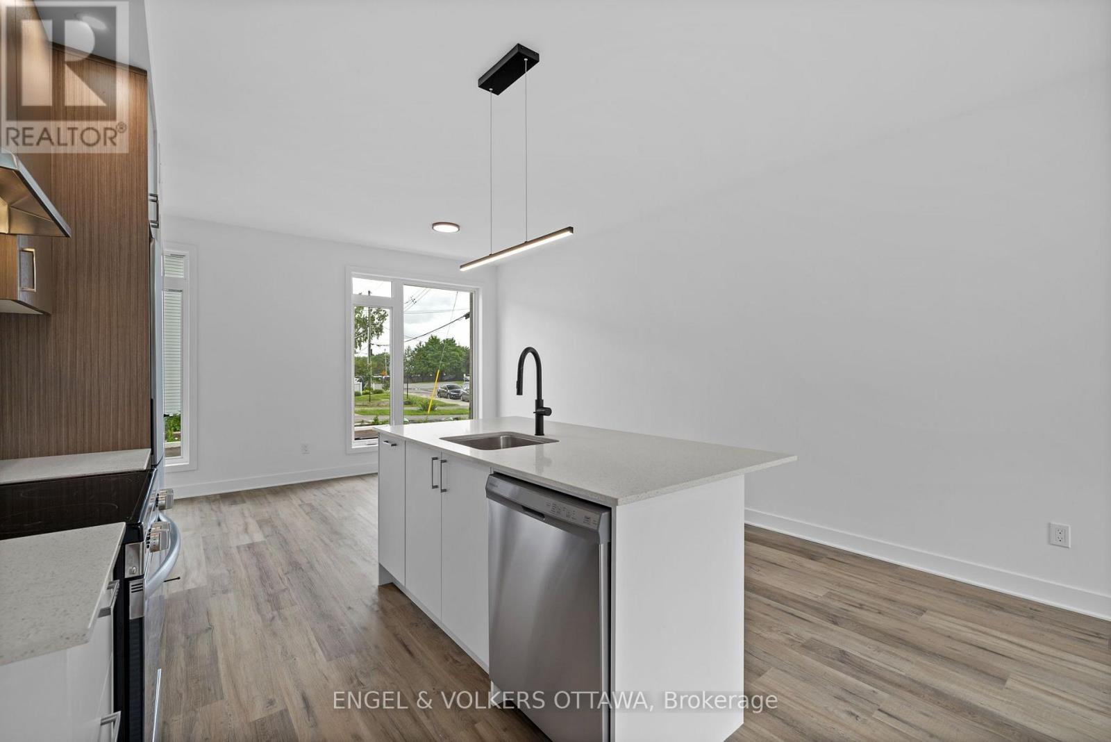 D - 1258 Marenger Street, Ottawa, Ontario  K1C 1S2 - Photo 8 - X13696160