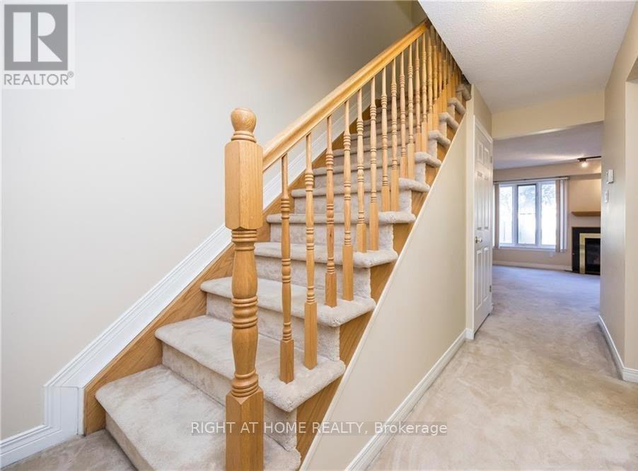 21 Grenadier Way, Ottawa, Ontario  K2J 4L3 - Photo 4 - X13696178