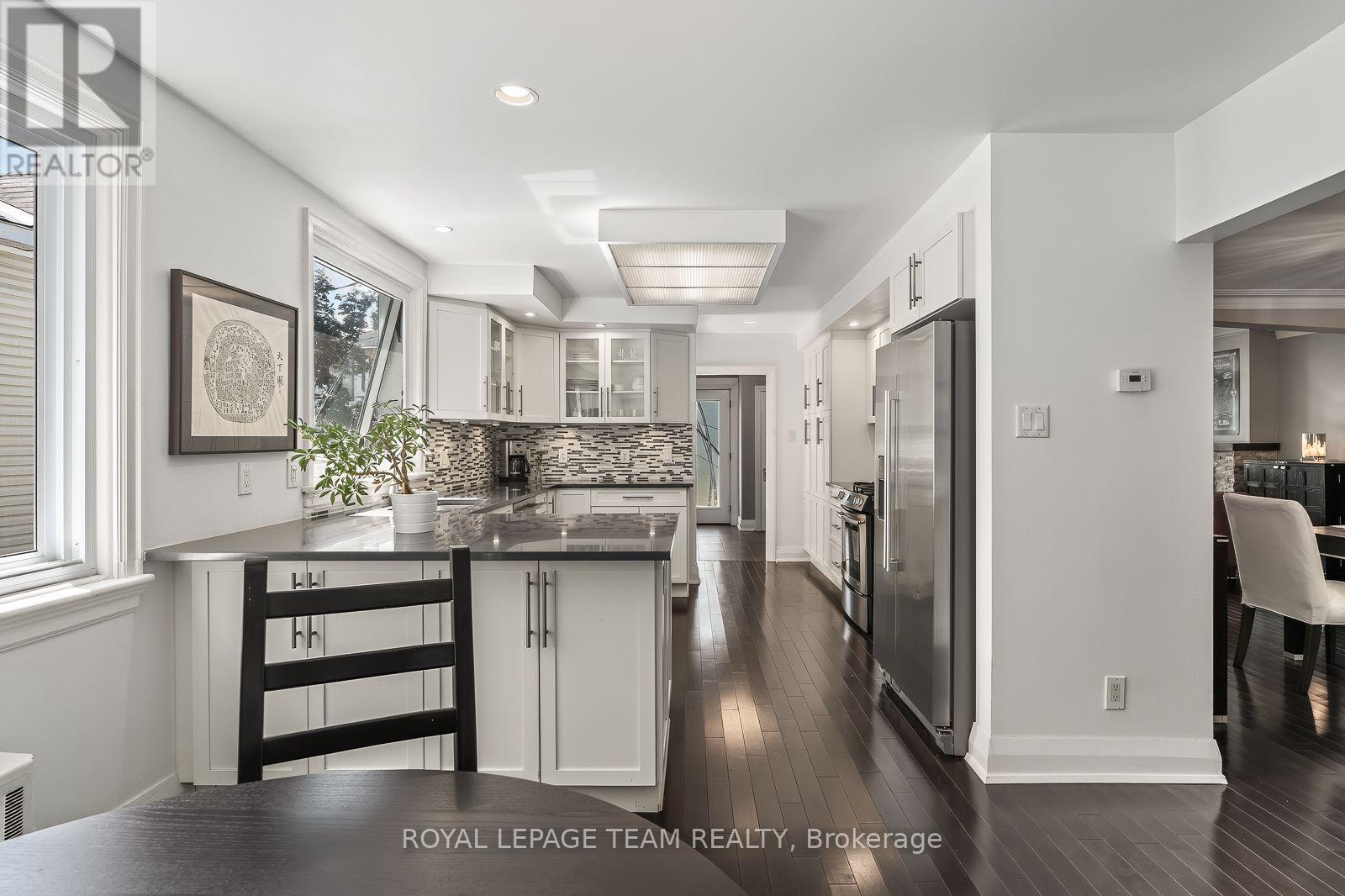 111 Ivy Crescent, Ottawa, Ontario  K1M 1Y1 - Photo 8 - X13696326