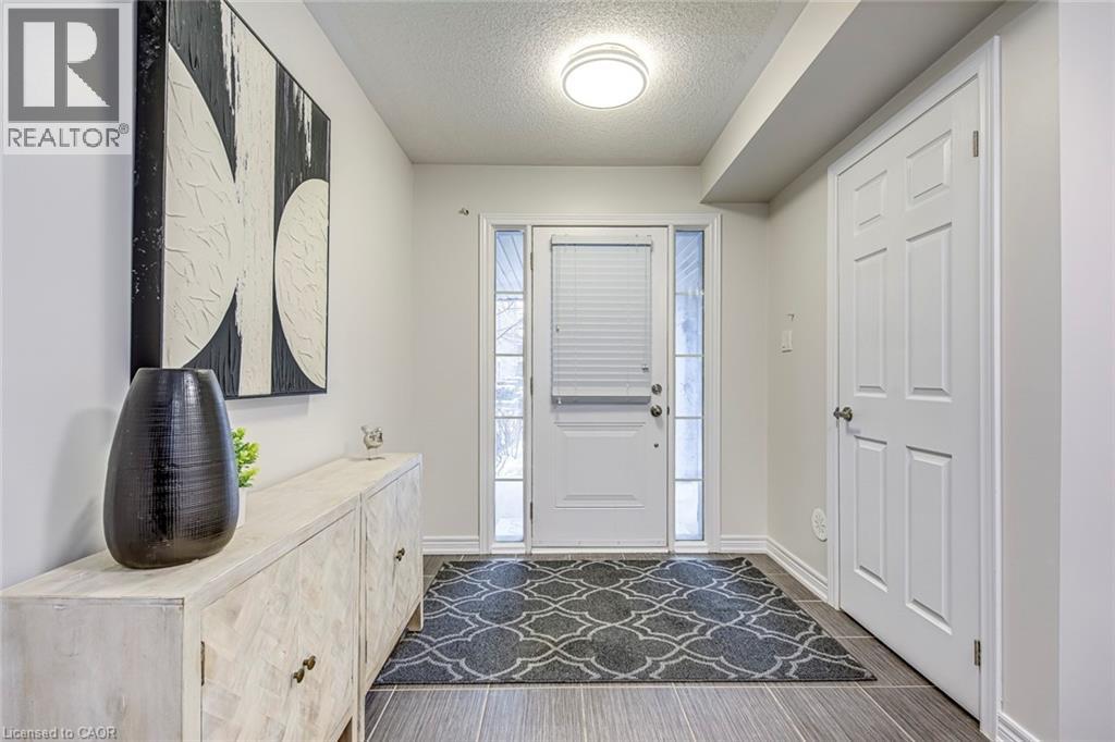 2435 Greenwich Drive Unit# 74, Oakville, Ontario  L6M 0S4 - Photo 3 - 40847583