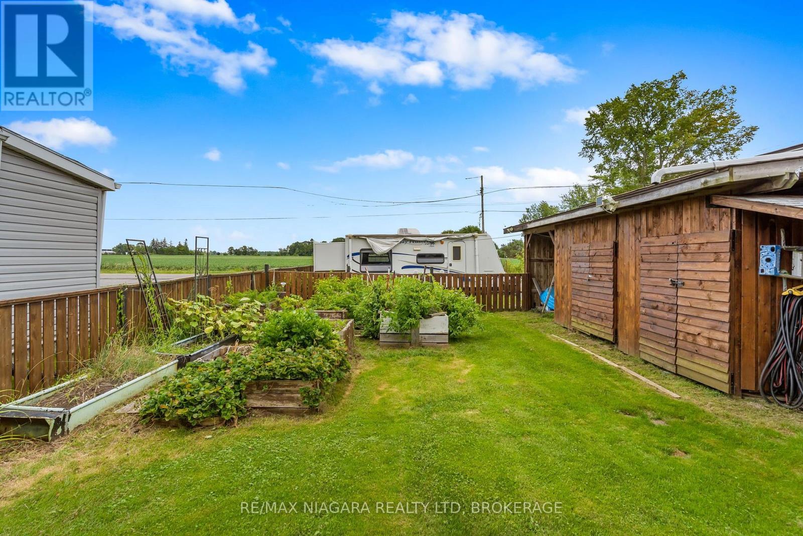1470 Killaly Street E, Port Colborne (Sherkston), Ontario  L3K 5V3 - Photo 33 - X13696096