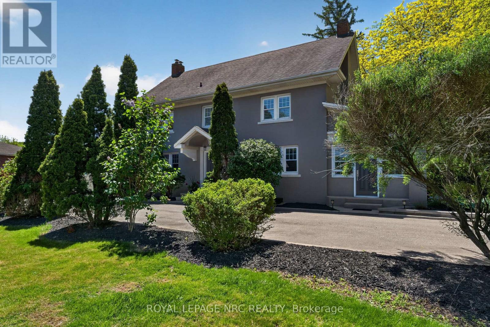 260 Main Street E, Grimsby, Ontario  L3M 1P8 - Photo 3 - X13696330