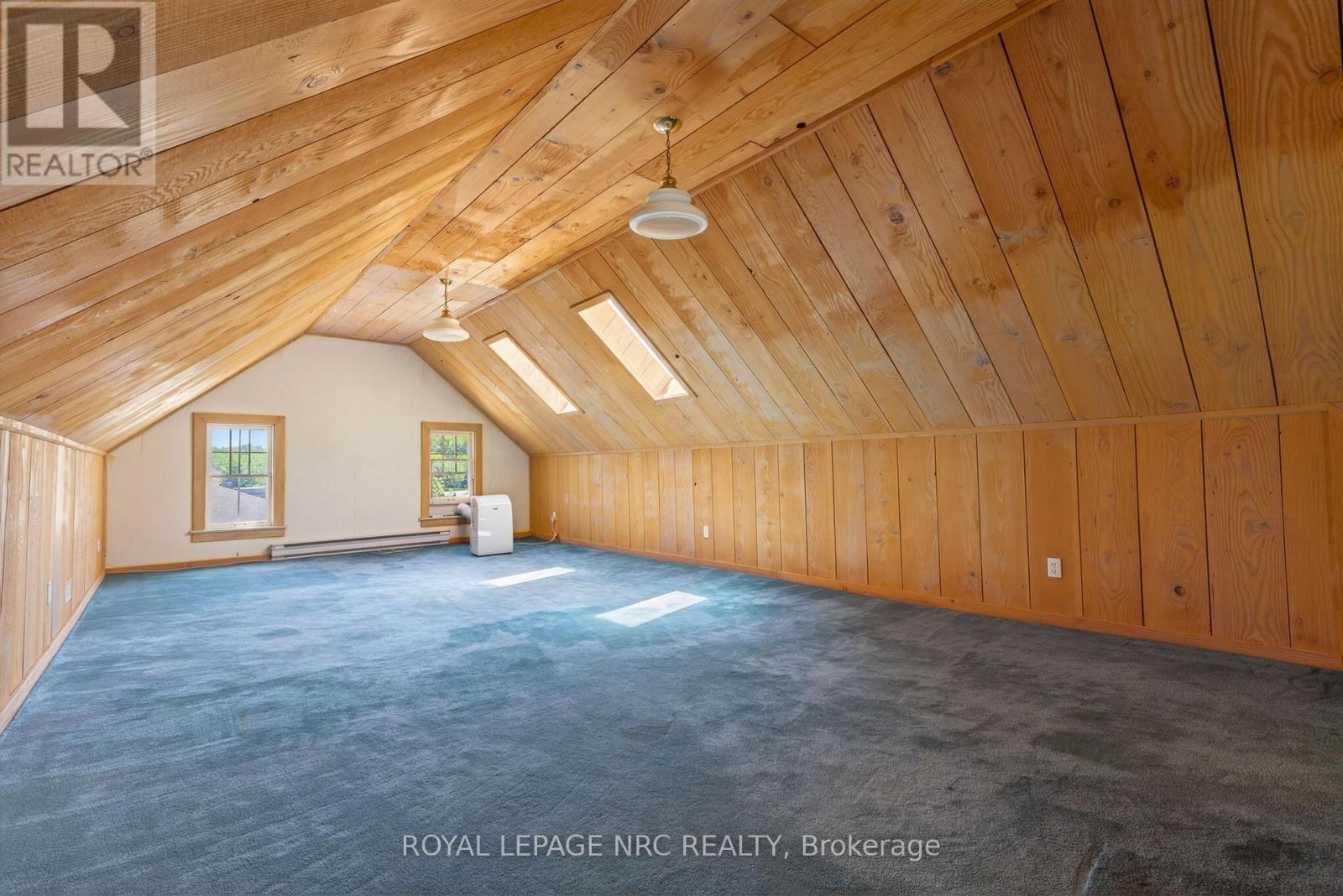 260 Main Street E, Grimsby, Ontario  L3M 1P8 - Photo 40 - X13696330