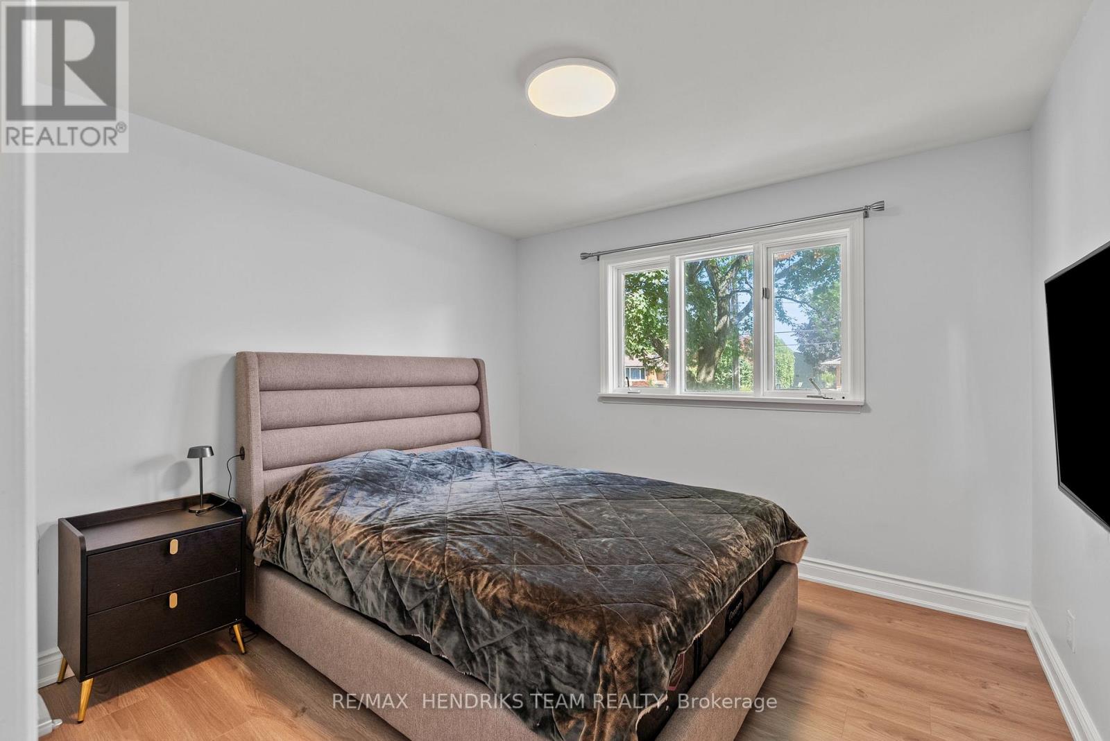 1648 Third Avenue, St. Catharines, Ontario  L2R 6P9 - Photo 14 - X13696338