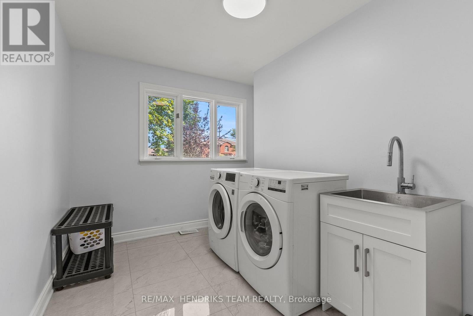 1648 Third Avenue, St. Catharines, Ontario  L2R 6P9 - Photo 16 - X13696338