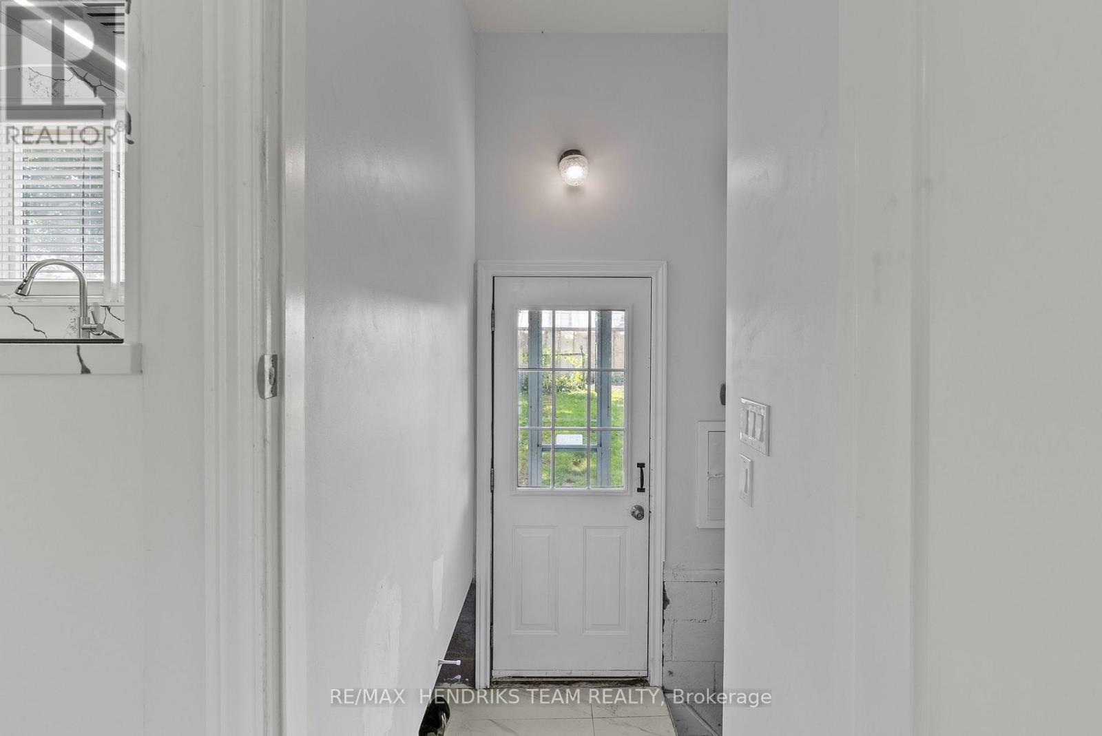 1648 Third Avenue, St. Catharines, Ontario  L2R 6P9 - Photo 24 - X13696338