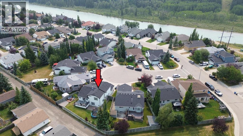 308 West Terrace Place, Cochrane, Alberta  T4C 1S3 - Photo 35 - A2336047