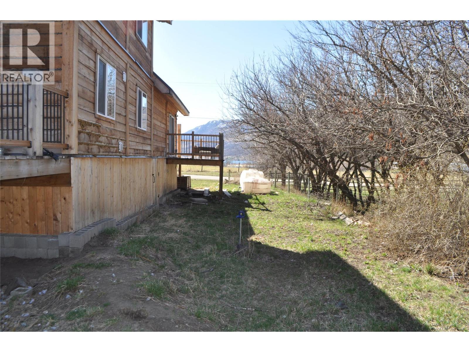 3903 Monte Lake Road, Kamloops, British Columbia  V0E 2N0 - Photo 37 - 10395831