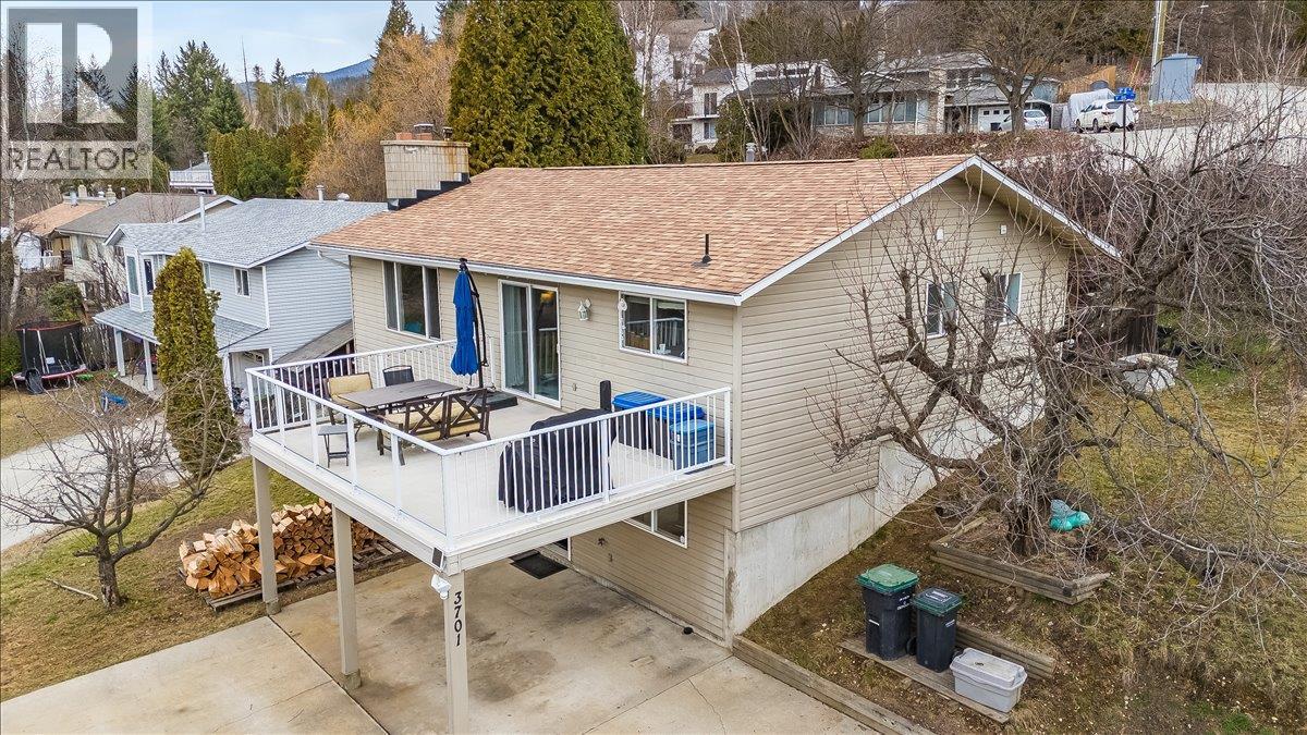 3701 9TH Avenue, Castlegar, British Columbia