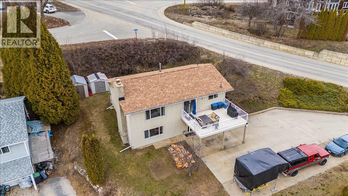 3701 9th Avenue, Castlegar, British Columbia V1N 3T3 - Photo 59 - 10398210