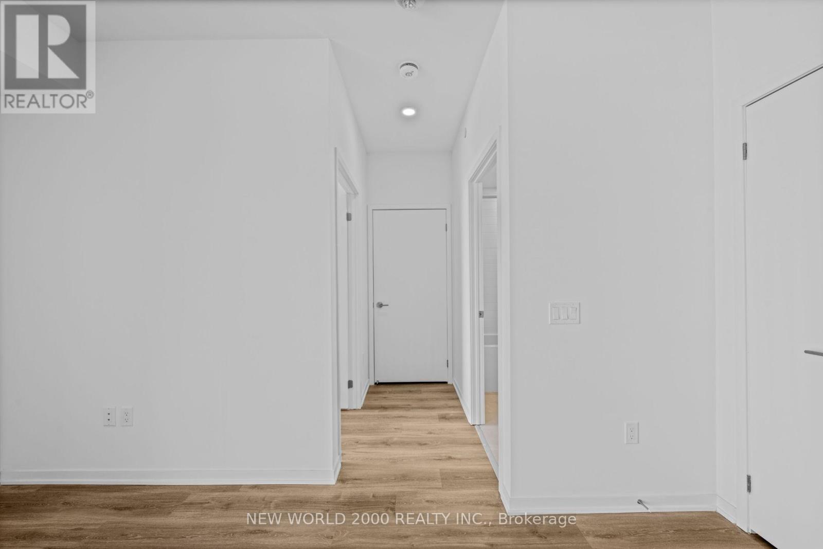 2513 - 101 Roehampton Avenue, Toronto, Ontario  M4P 2W2 - Photo 11 - C13696098