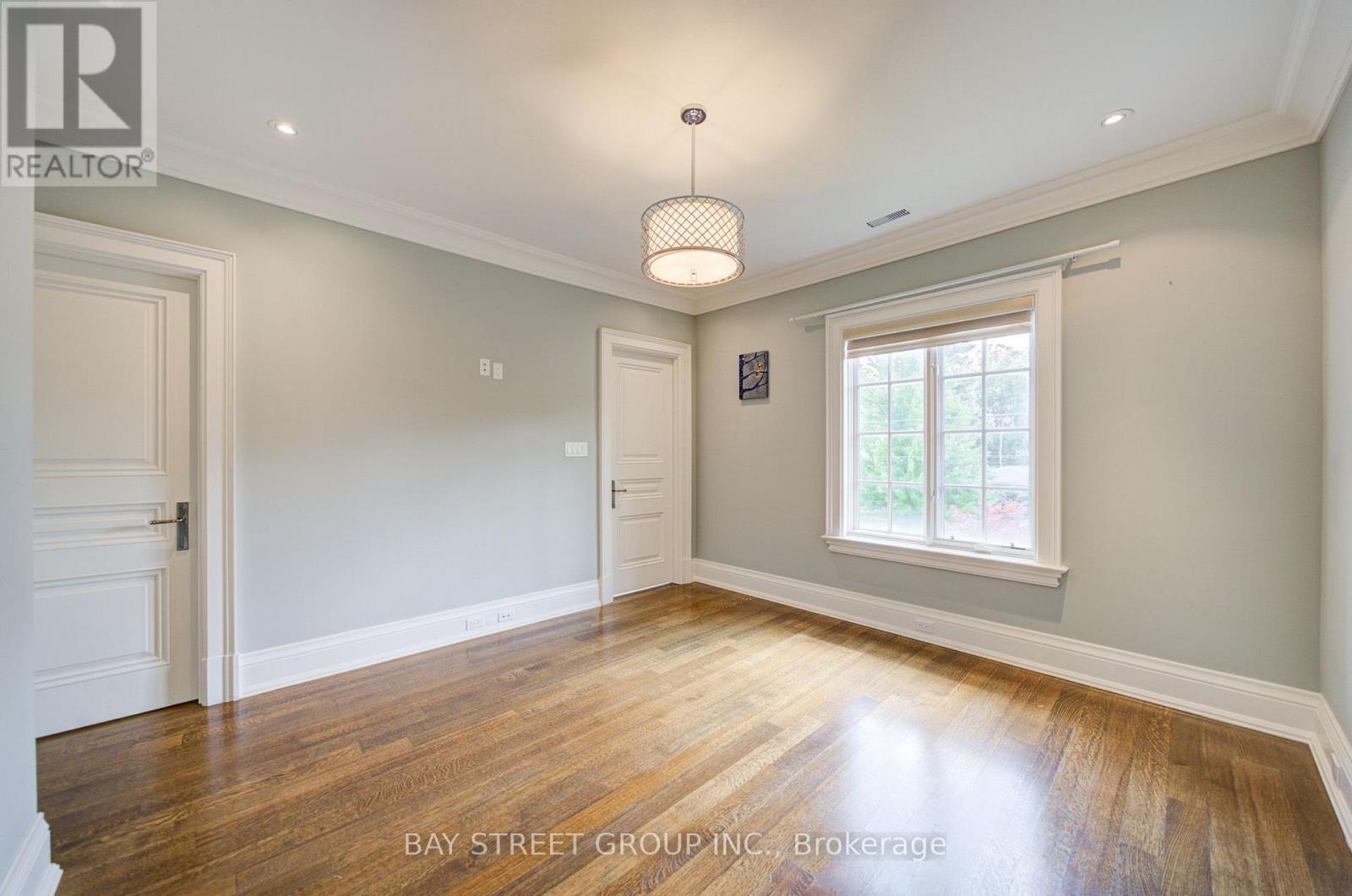 154 Munro Boulevard, Toronto, Ontario  M2P 1C8 - Photo 27 - C13696194