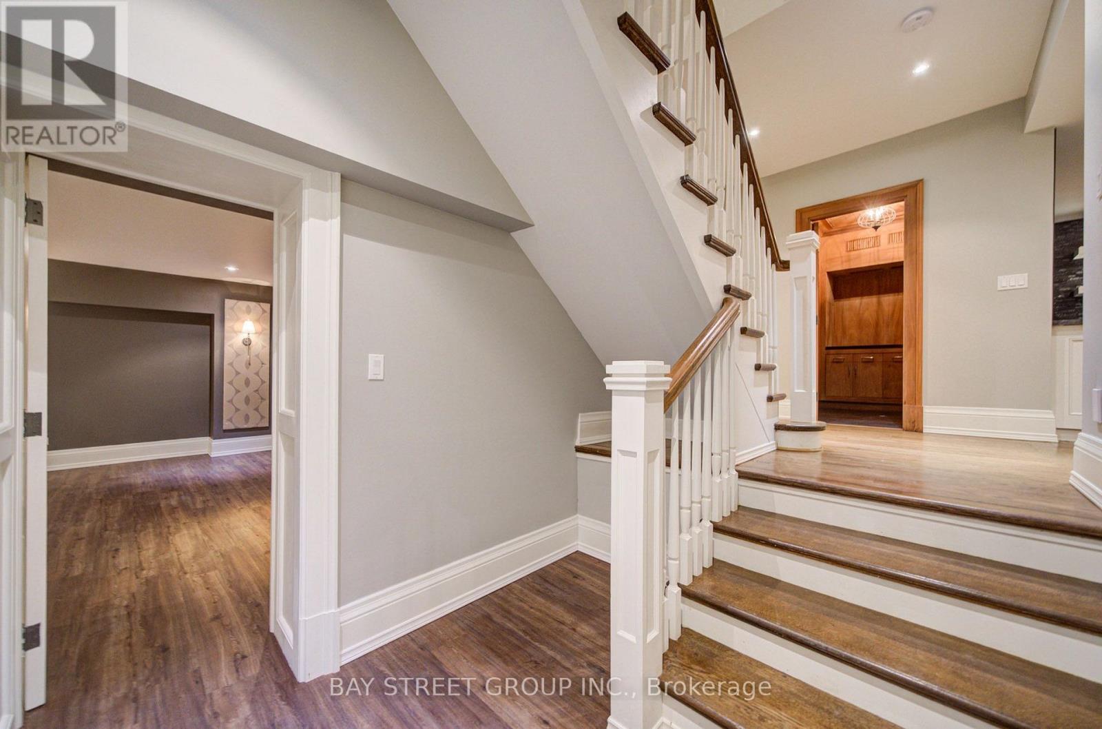 154 Munro Boulevard, Toronto, Ontario  M2P 1C8 - Photo 40 - C13696194