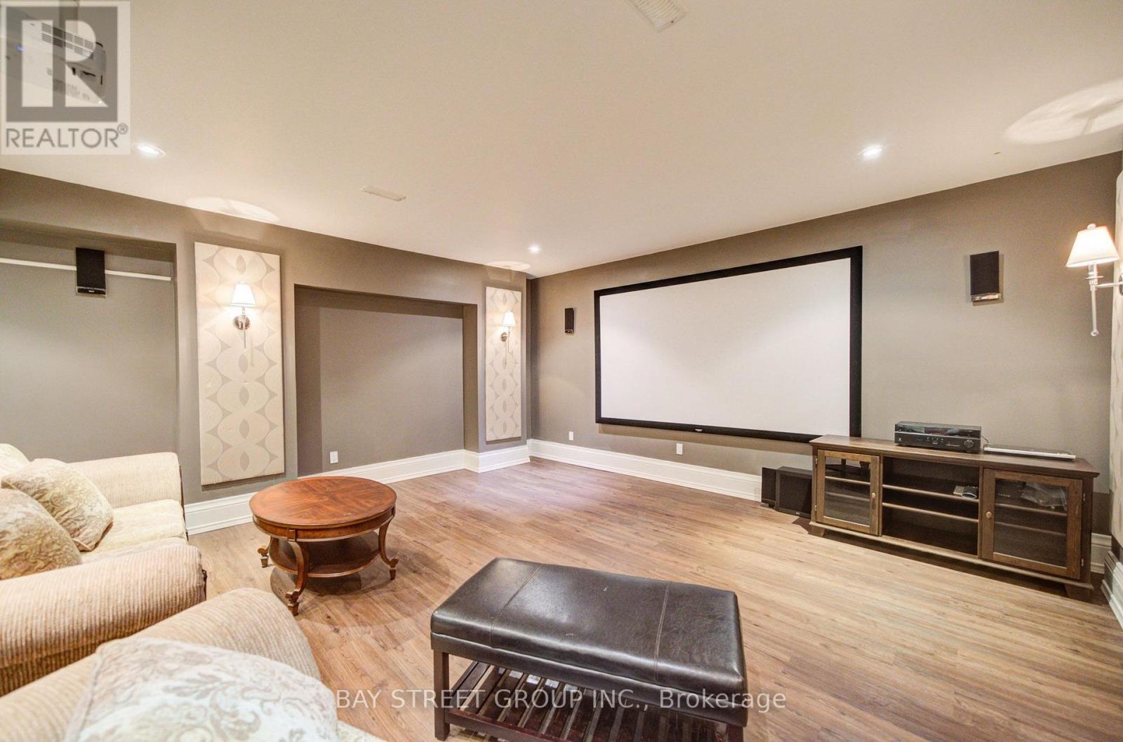 154 Munro Boulevard, Toronto, Ontario  M2P 1C8 - Photo 42 - C13696194
