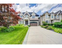 154 MUNRO BOULEVARD, Toronto, Ontario
