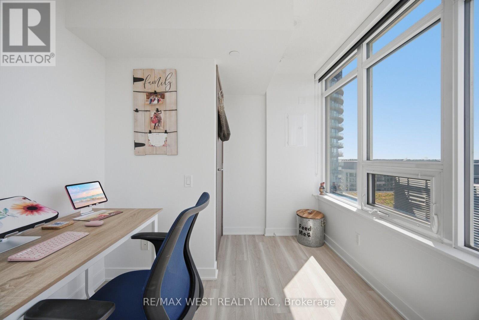 1602 - 17 Bathurst Street, Toronto, Ontario  M5V 0N1 - Photo 21 - C13696224