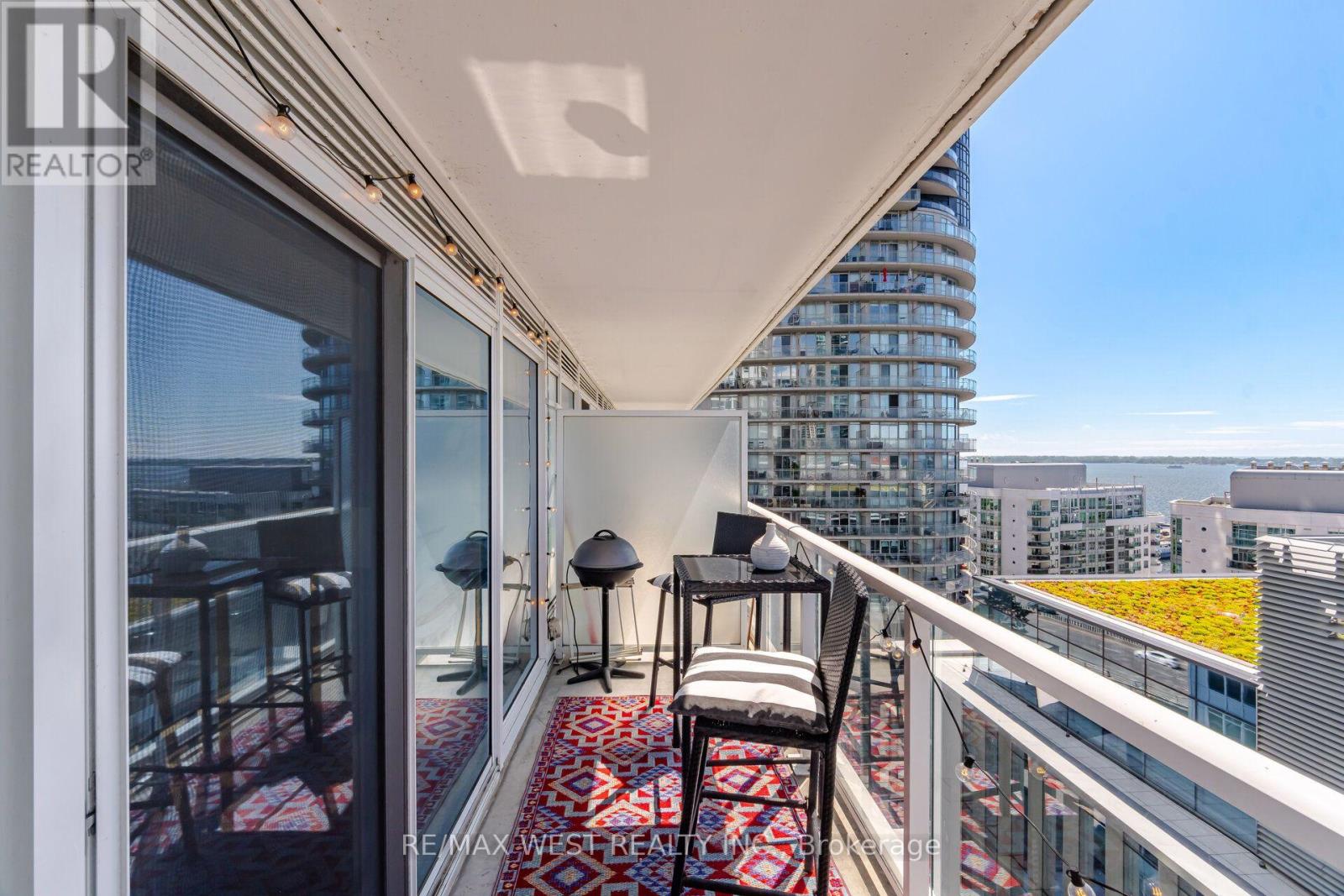 1602 - 17 Bathurst Street, Toronto, Ontario  M5V 0N1 - Photo 28 - C13696224