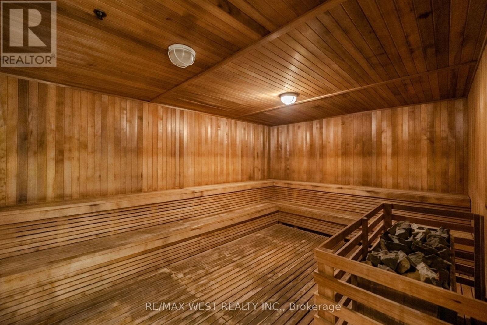 1602 - 17 Bathurst Street, Toronto, Ontario  M5V 0N1 - Photo 44 - C13696224