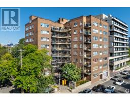 310 - 291 AVENUE ROAD, Toronto, Ontario