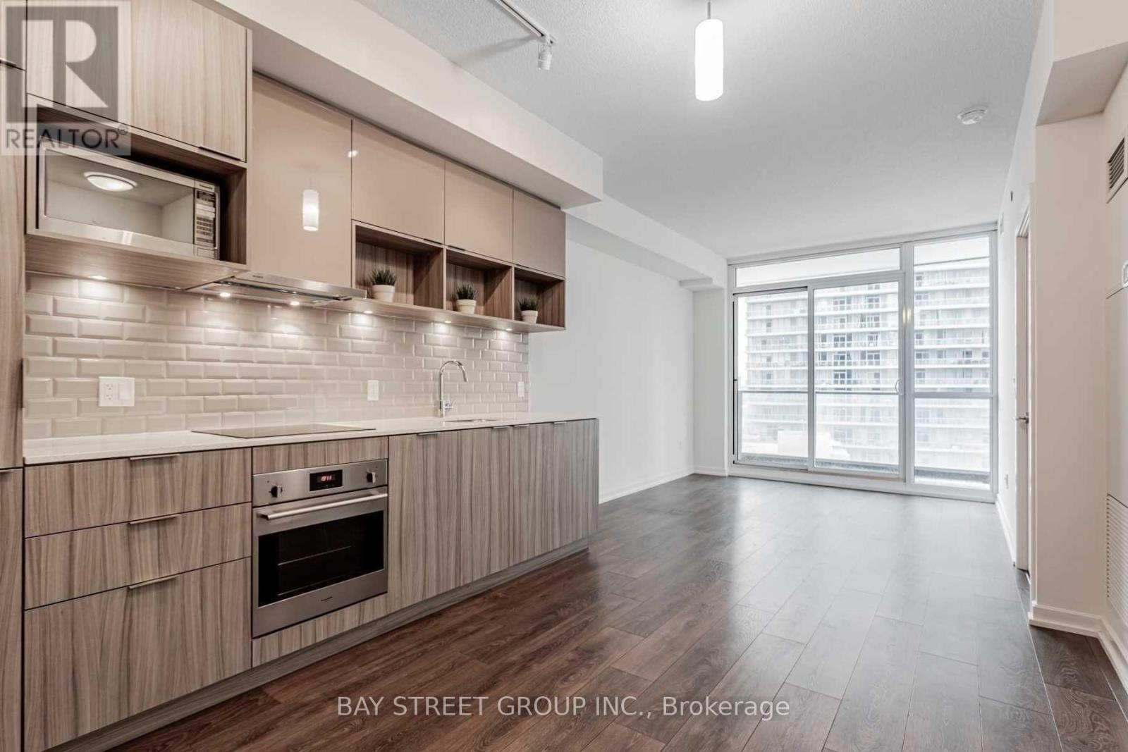 1204 - 52 Forest Manor Road, Toronto, Ontario  M2J 0E2 - Photo 2 - C13696320