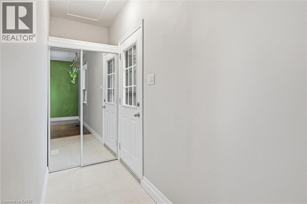 196 Ray Street N, Hamilton, Ontario  L8R 2Y2 - Photo 3 - 40848638
