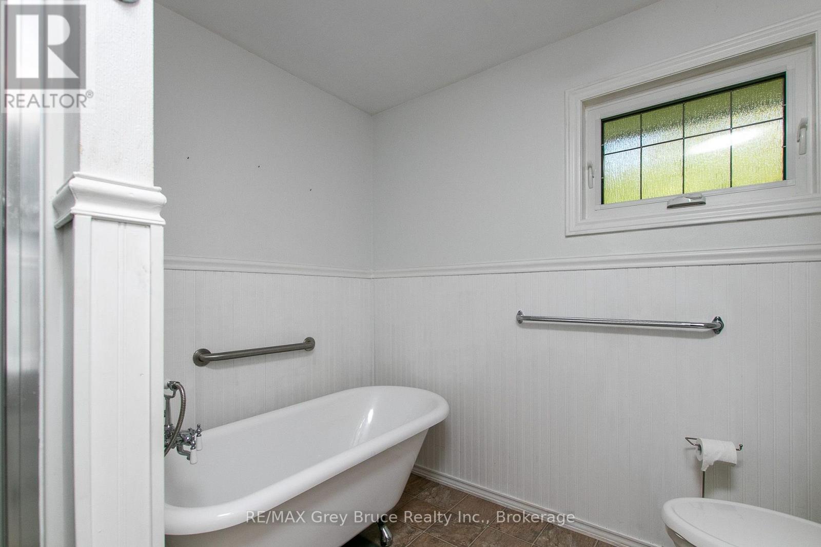 129 River Street, Arran-Elderslie, Ontario  N0H 2N0 - Photo 13 - X13696306