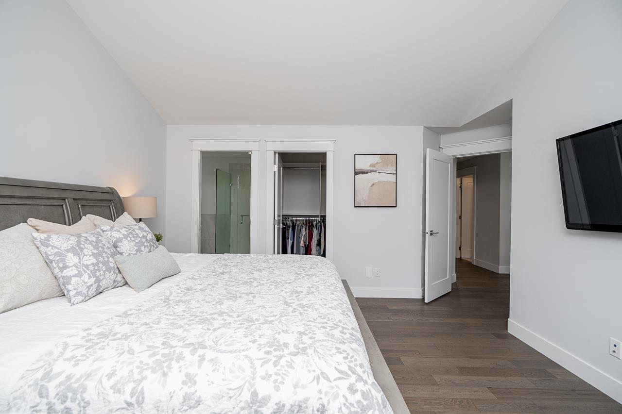 2070 165b Street, Surrey, British Columbia  V3Z 1B9 - Photo 16 - R3149311