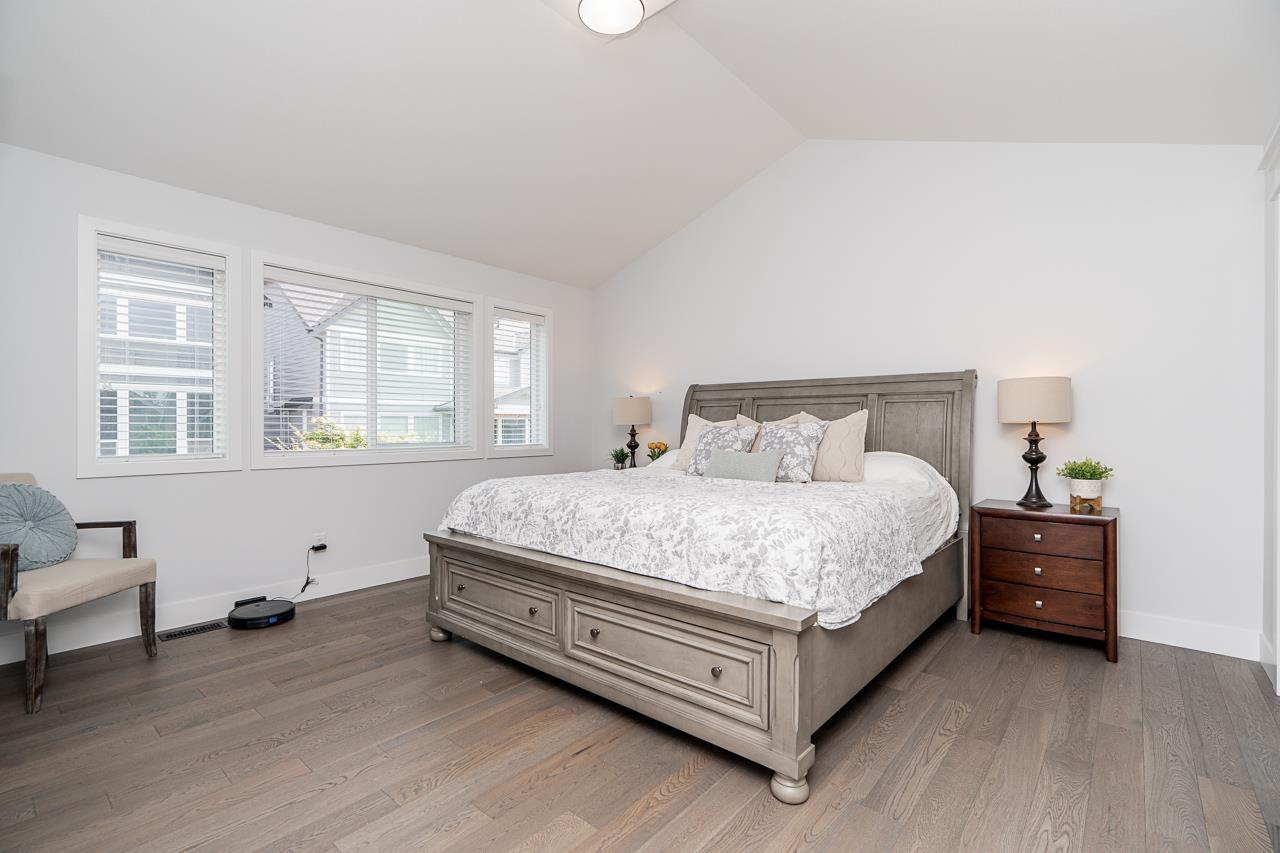 2070 165b Street, Surrey, British Columbia  V3Z 1B9 - Photo 15 - R3149311