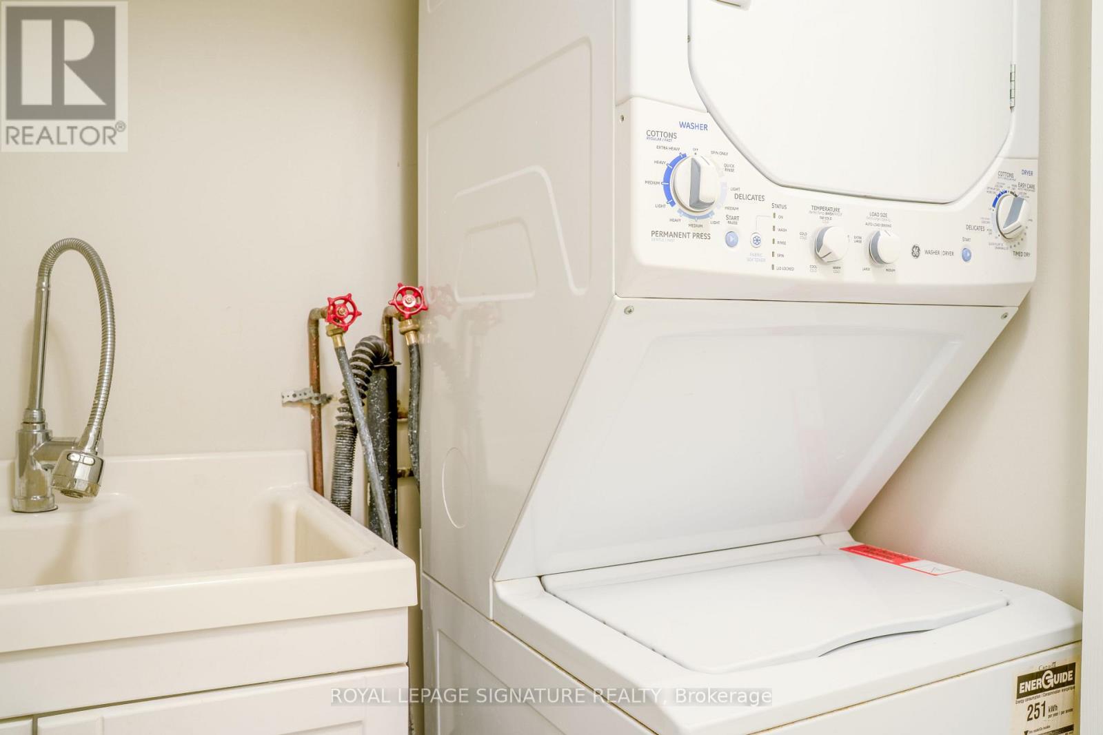 Bsmt - 180 Leyton Avenue, Toronto, Ontario  M1L 3V6 - Photo 4 - E13696078