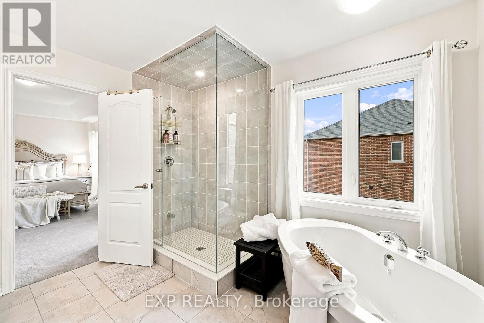 2144 Hallandale Street, Oshawa, Ontario  L1L 0T8 - Photo 25 - E13696090