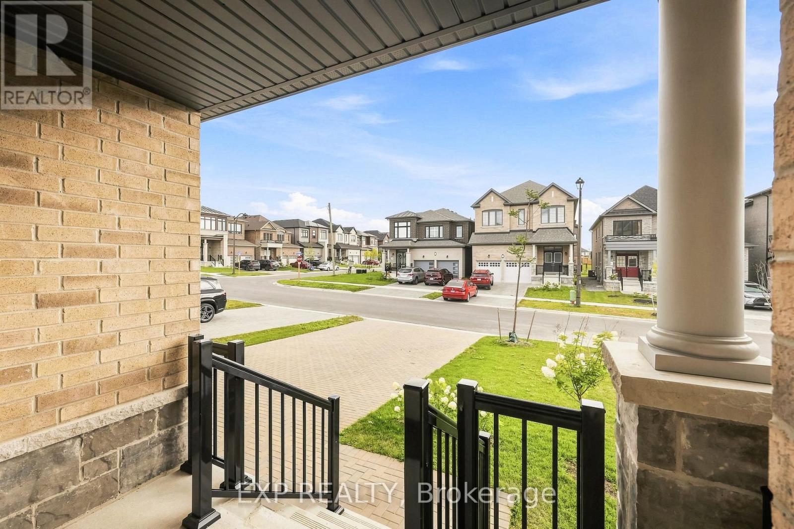 2144 Hallandale Street, Oshawa, Ontario  L1L 0T8 - Photo 6 - E13696090