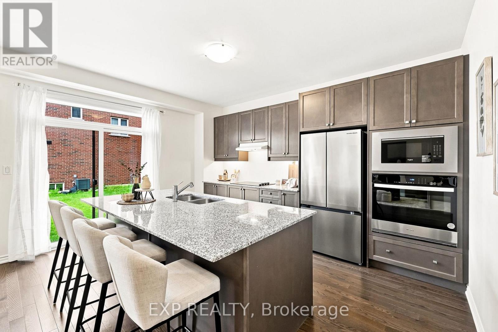 2144 Hallandale Street, Oshawa, Ontario  L1L 0T8 - Photo 9 - E13696090