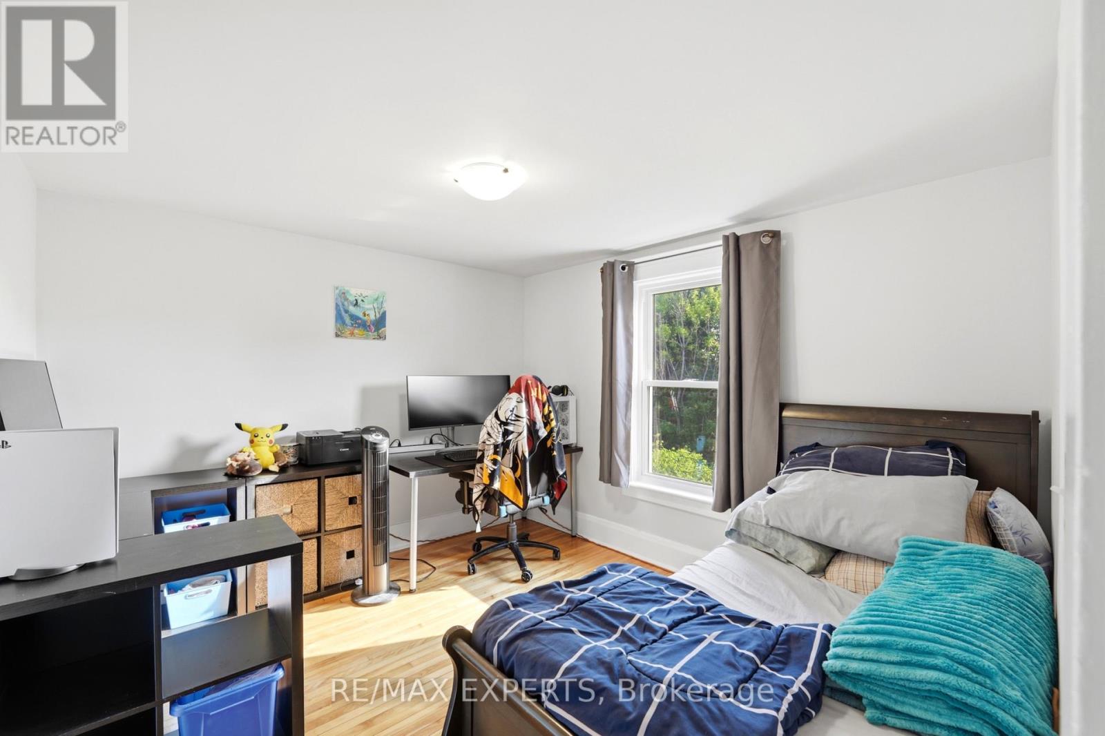 18 Rowe Street, Oshawa, Ontario  L1H 5P5 - Photo 25 - E13696282