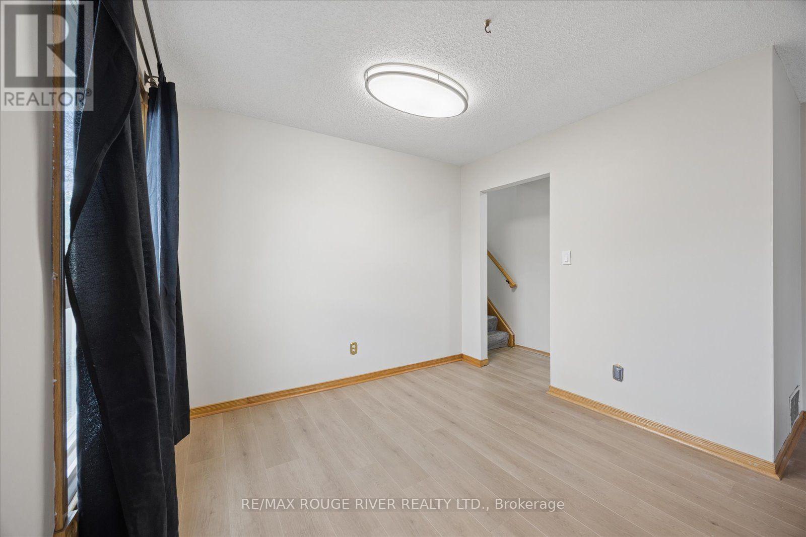 Main - 856 Meadowhill Court, Oshawa, Ontario  L1K 1X5 - Photo 10 - E13696324