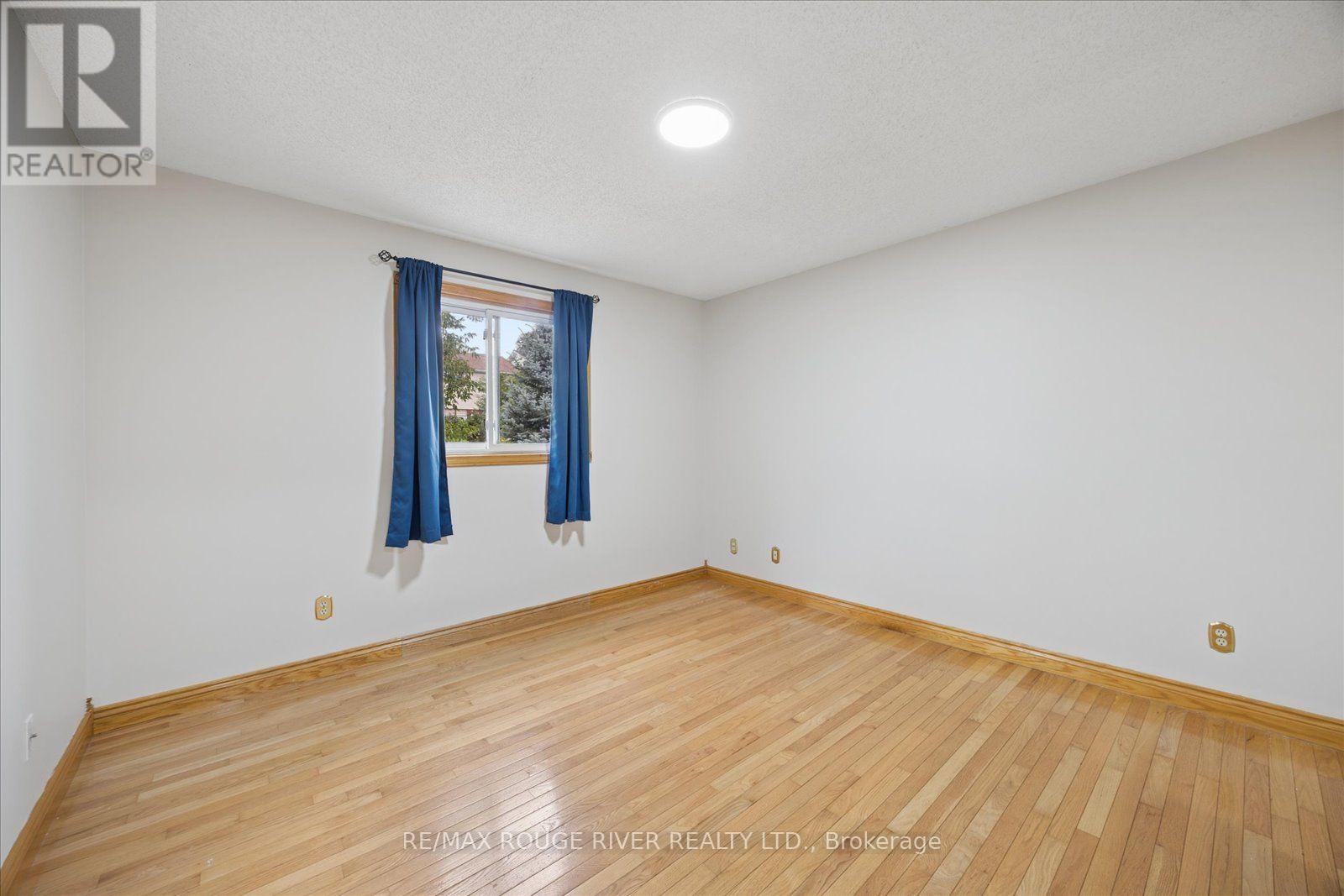 Main - 856 Meadowhill Court, Oshawa, Ontario  L1K 1X5 - Photo 18 - E13696324