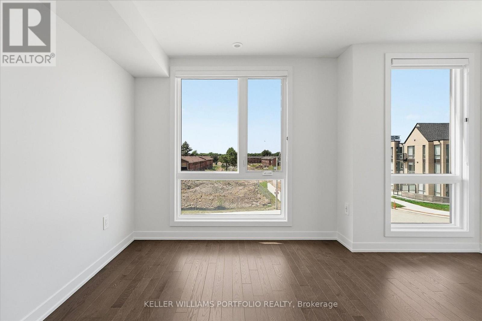 372 Lawrence Heights Way, Toronto, Ontario  M6A 0E8 - Photo 17 - C13694564