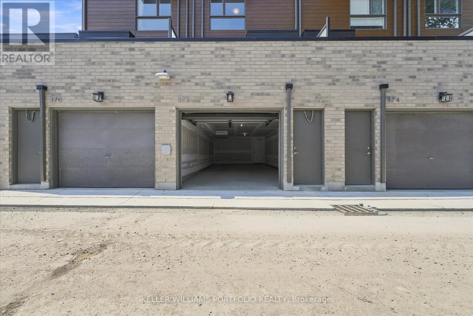 372 Lawrence Heights Way, Toronto, Ontario  M6A 0E8 - Photo 49 - C13694564