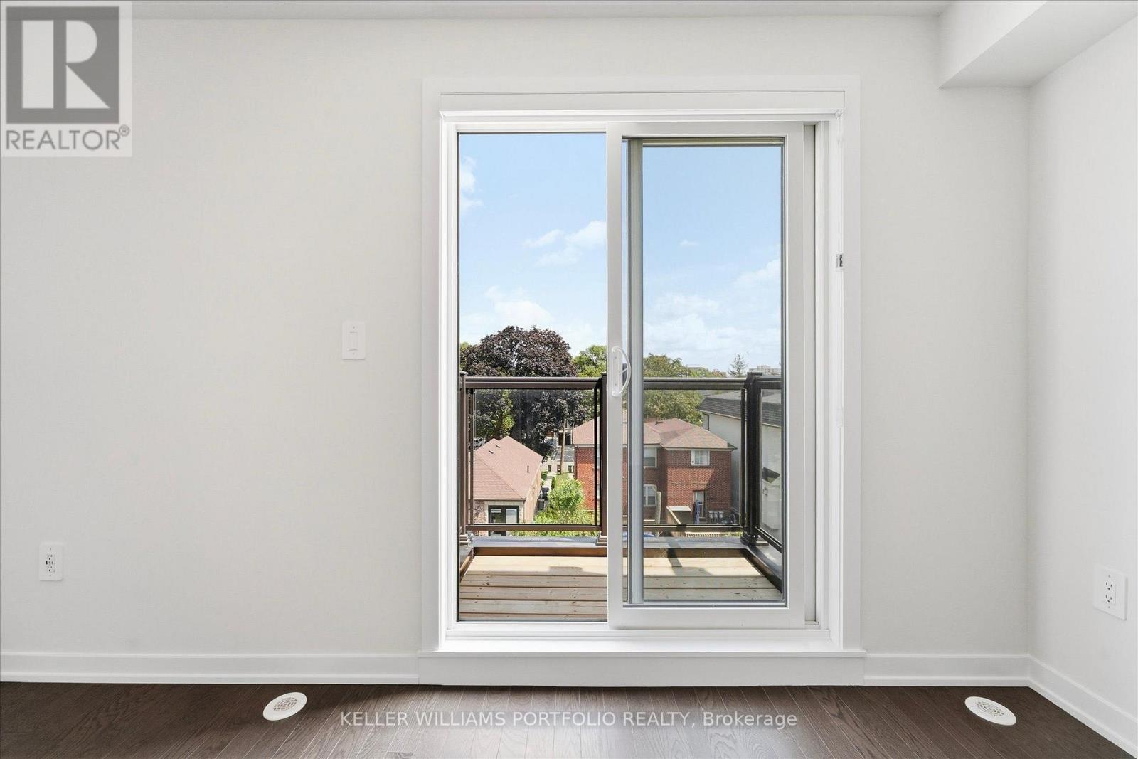 372 Lawrence Heights Way, Toronto, Ontario  M6A 0E8 - Photo 35 - C13694564