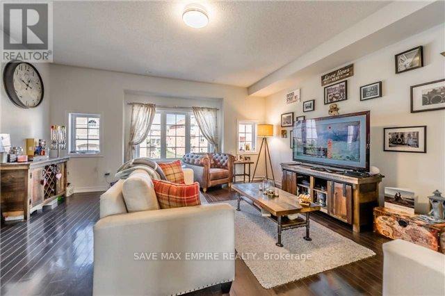78 Aspen Hills Road, Brampton, Ontario  L6Y 6E4 - Photo 5 - W13568146