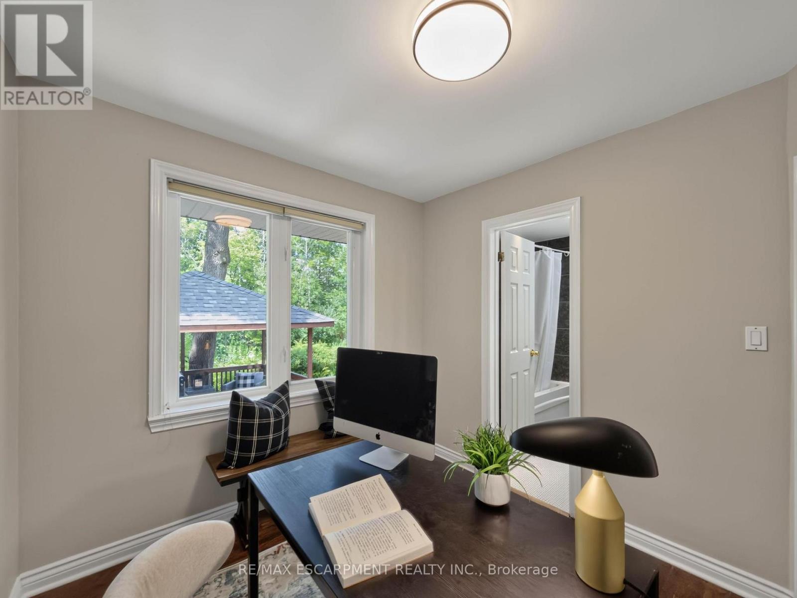 1239 Baldwin Drive, Oakville, Ontario  L6J 2W4 - Photo 16 - W13695820