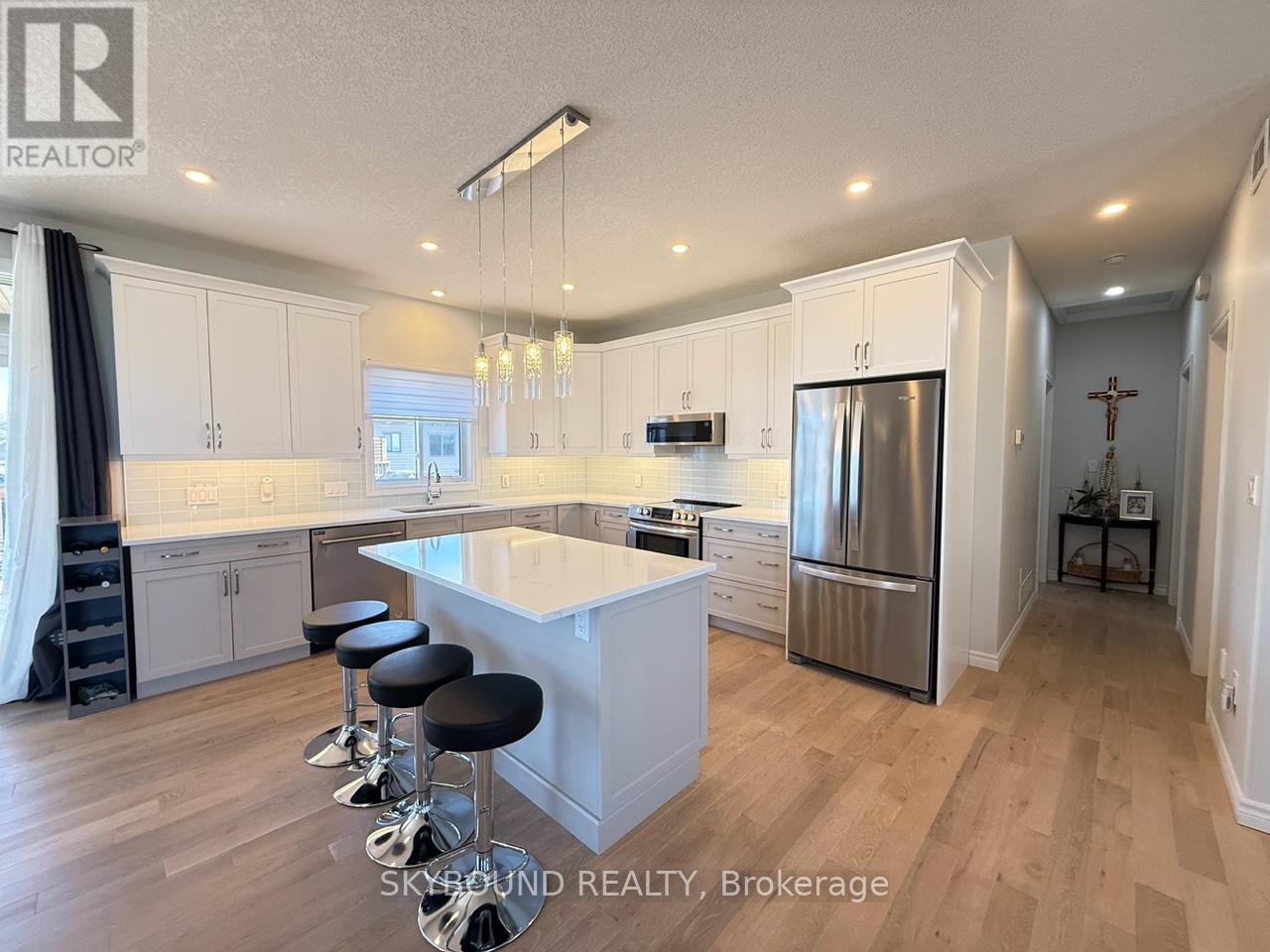 421 Buckby Lane, Saugeen Shores, Ontario  N0H 2C1 - Photo 12 - X13095158