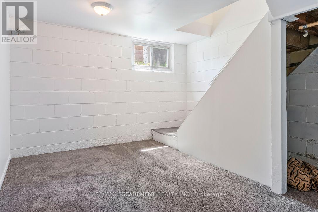 1214 Argreen Road, Mississauga, Ontario  L5G 3J3 - Photo 17 - W13689800