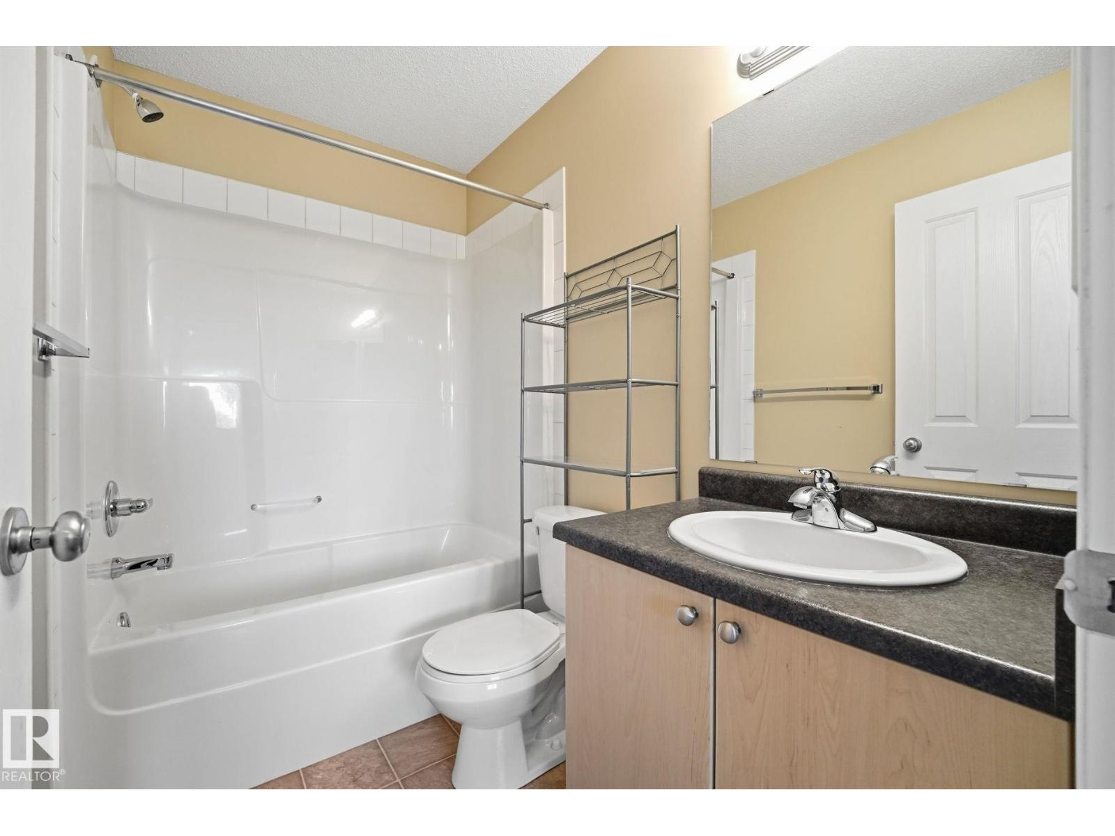 Unknown Address, ,    - Photo 18 - E4504671